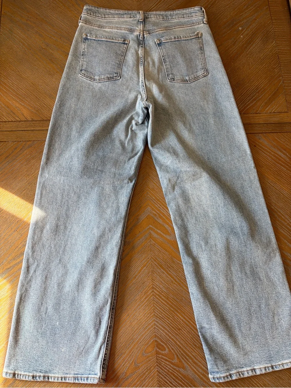 Old Navy Sky-Hi Extra High Rise Wide Leg Jeans Light Wash Size 10